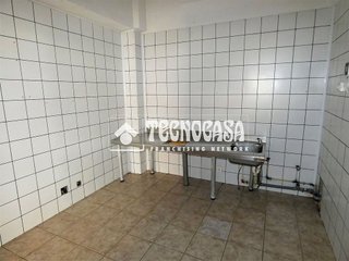 Local comercial en alquiler en Pº Zorrilla - Cuatro de Marzo en Valladolid