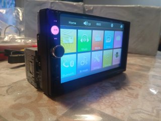 Radio de coche tamaño estándar 1-din nuevo 7" bt