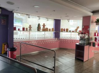 Muebles tienda de golosinas, pastelería panaderia