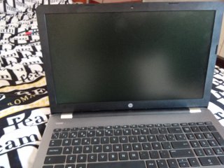 Ordenador HP gris