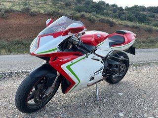 MV Agusta F4 750cc