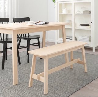 Mesa y banco IKEA abedul estilo nórdico