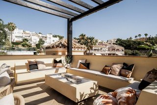 Ático en venta en Los Arqueros-Puerto del Almendro en Benahavís