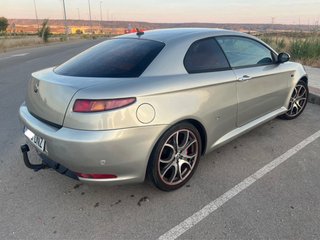 Alfa Romeo GT