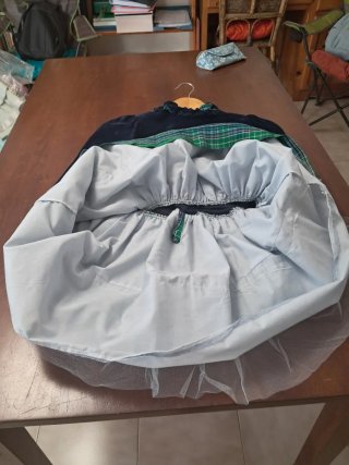 Traje de vestir niña terciopelo y cuadros