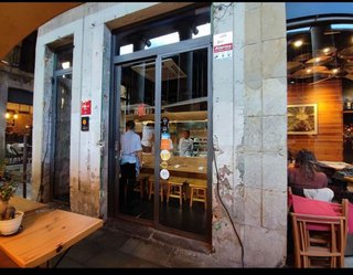 Local comercial en alquiler en El Raval en Barcelona