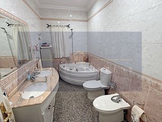 Chalet en venta en La Paz en Alcalá de Guadaira
