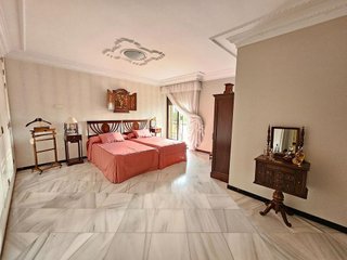 Chalet en venta en Santa Rosa - Valdeolleros en Córdoba