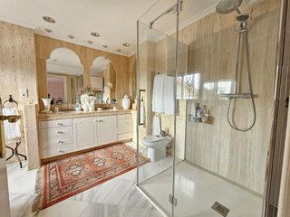 Chalet en venta en Santa Rosa - Valdeolleros en Córdoba