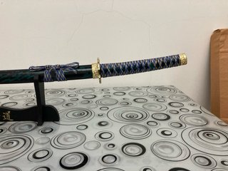 Katana decorativa