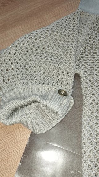 Suéter gris calado, talla M, October