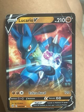 Cartas Pokémon V y VMAX