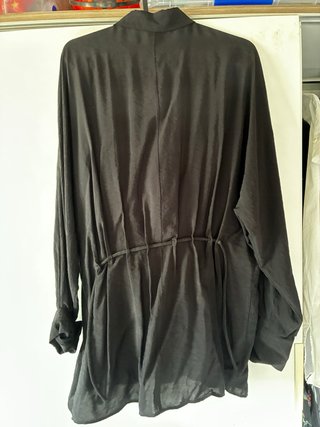 Camisa oversize Massimo Dutti negra