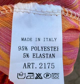 Falda pantalón corta con volantes y estampado