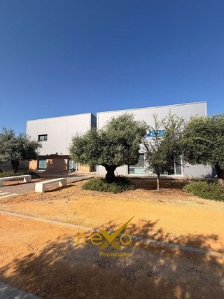 Oficina en venta en Carmona