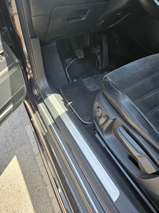 Asientos Cuero y Alcantara Passat B7 variant