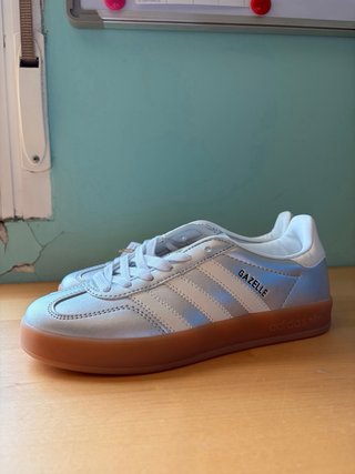 Adidas Gazelle Plata Goma