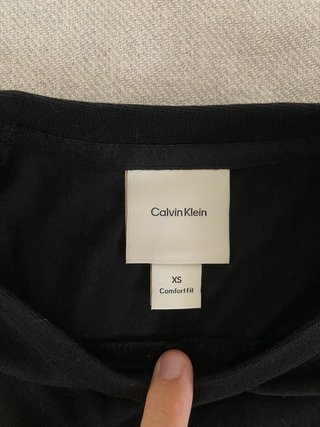 Camiseta calvin klein negra