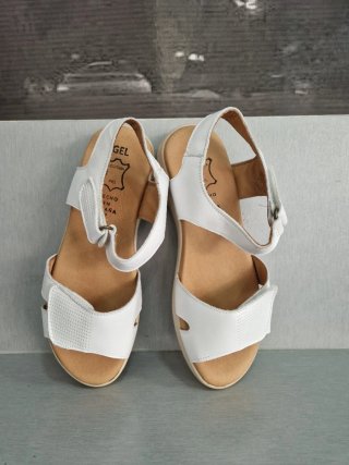 Sandalias Piel Blancas Talla 37-38 nuevas