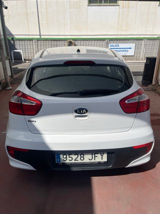 KIA Rio 2015