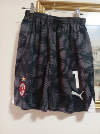Conjunto de fútbol Puma AC Milan talla 26
