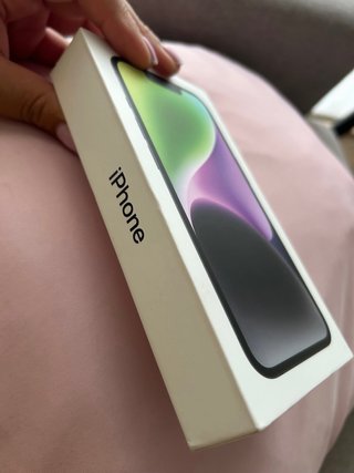 iPhone 14 Negro (Midnight)