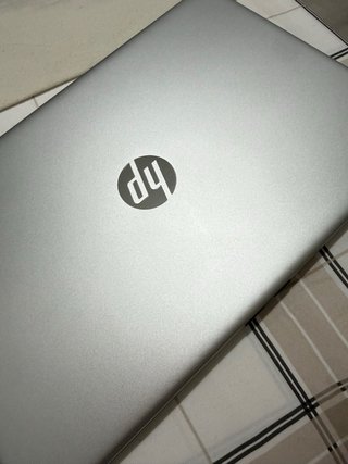 Ordenador portátil HP Plateado
