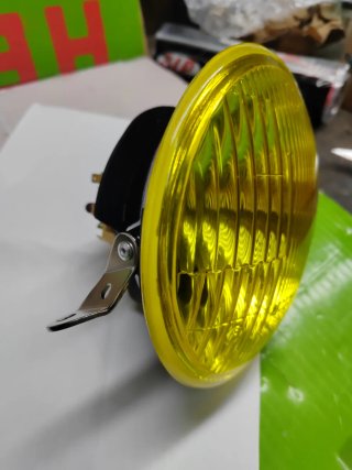 Óptica amarilla Vespa 200