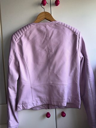 Chaqueta efecto piel rosa Lefties Talla M