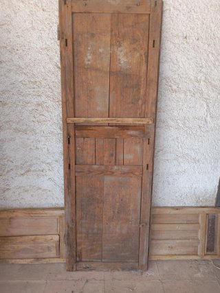 Puerta antigua madera dibujos 1 hoja 180x60cm