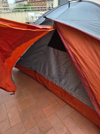 Tienda de campaña trekking Forclaz MT500 2 persona
