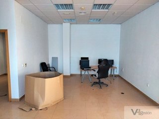 Oficina en venta en Villamartín