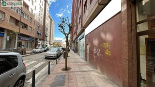 Local comercial en venta en Castilla - Hermida en Santander