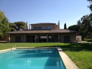 Chalet en alquiler en Monteclaro en Pozuelo de Alarcón