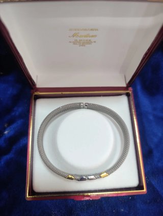 Pulsera de oro y acero
