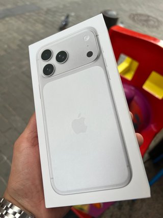 iPhone 17 Pro Max 256GB Silver / Precintado