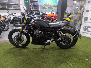 FB Mondial HPS 300 Negra