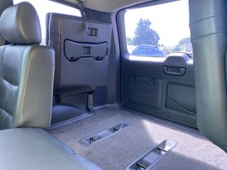 Toyota Land Cruiser 2004