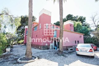 Chalet en venta en Campo Alto en Elda