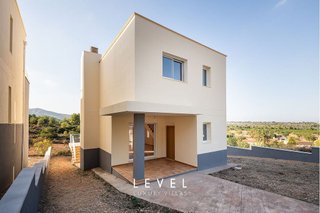 Chalet en venta en Las Pedrizas en Chiva