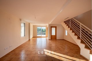 Chalet en venta en Las Pedrizas en Chiva