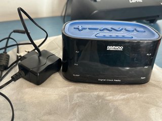 Radio Despertador Daewoo DCR-45 Negro
