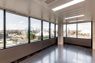 Oficina en alquiler en Corralejos - Campo de las Naciones en Madrid