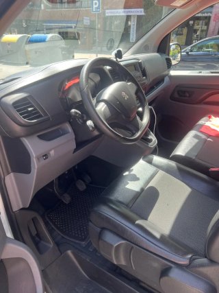 Peugeot Expert 2021