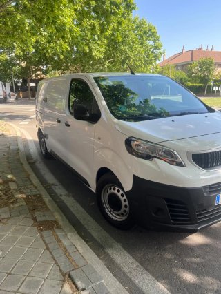 Peugeot Expert 2021