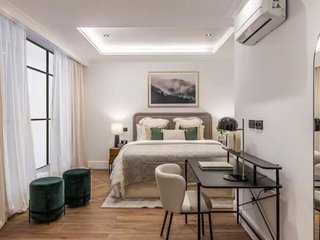 Dúplex en alquiler en Niño Jesús en Madrid