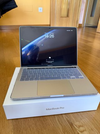 Ordenador Apple 2022