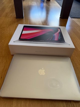 Ordenador Apple 2022