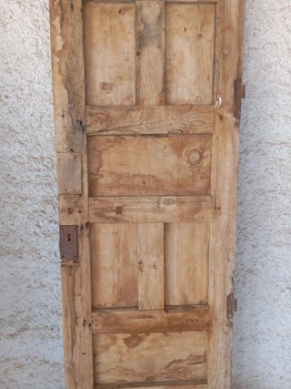 Puerta antigua madera cuarterones 210x52cm
