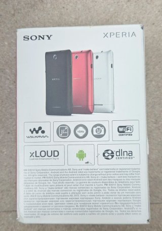 Teléfono Sony Xperia E